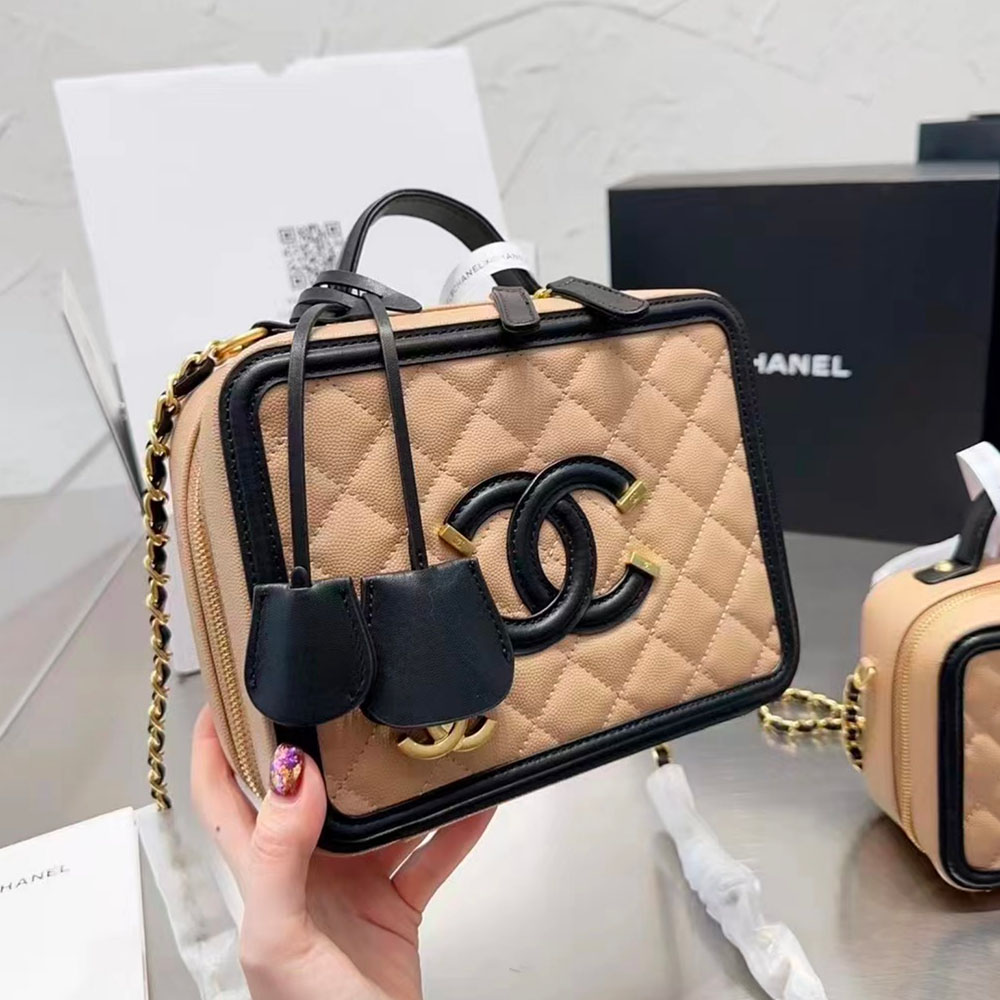 Chanel Vanity Case Quilted Caviar Camera Bag(Replica)