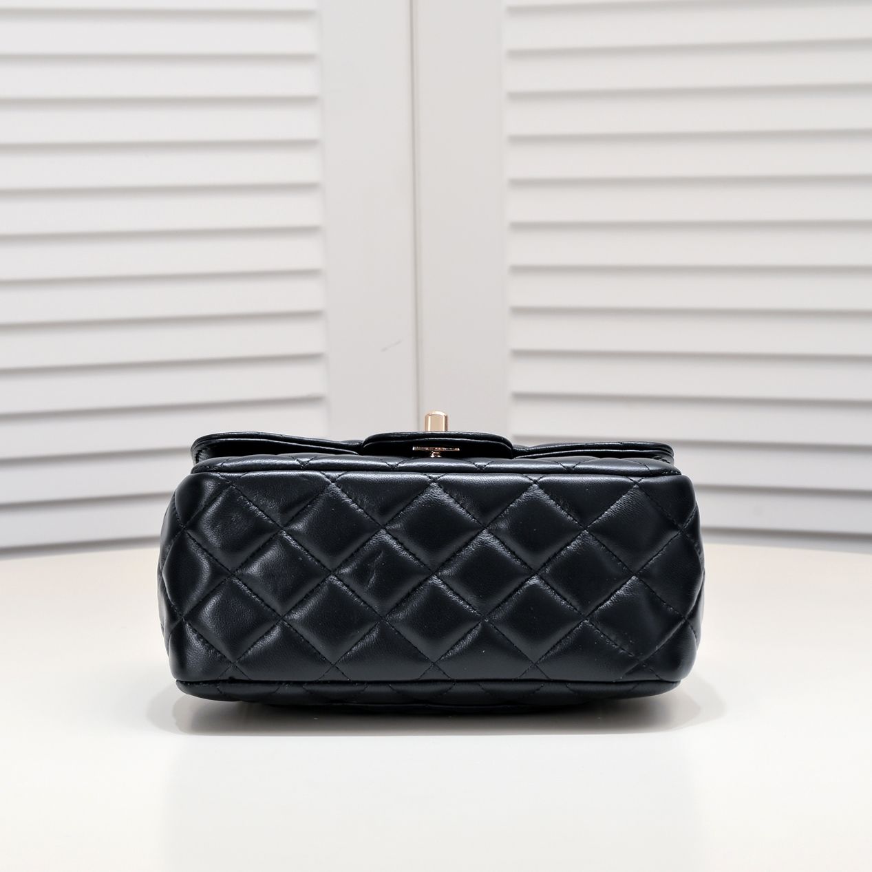 Chanel 23A Diamond Handle CF Mini Shoulder Bag Handbag