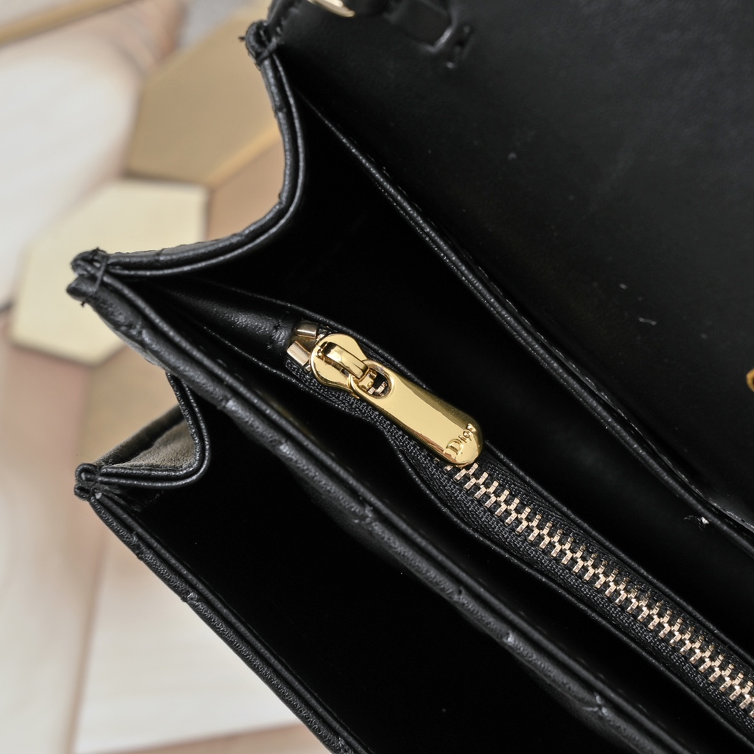 Dior Lady Dior Daily Chain Pouch Cannage lambskin Shoulder Bag Handbag