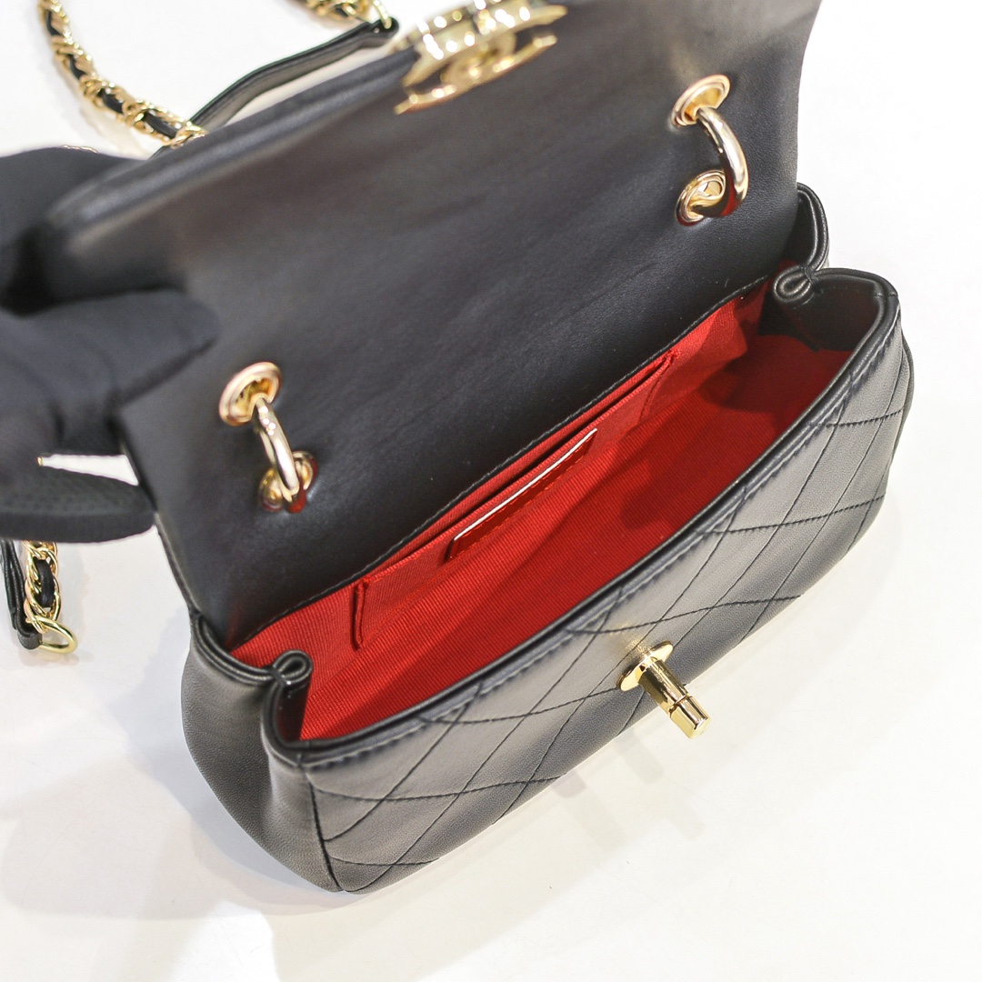 Chanel Flap Chain Bag Shoulder Bag Handbag