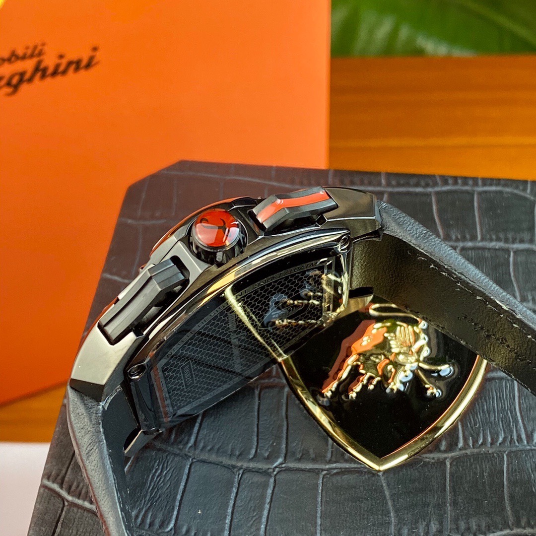 Tonino Lamborghini New Spyder Chronograph Black / red