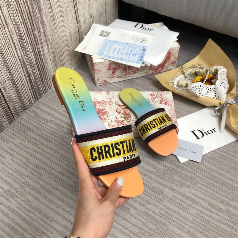 Dior DWAY Slide Slipper Sandals (Replica)