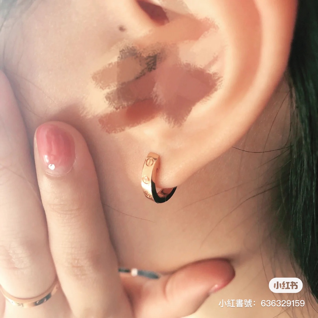 Cartier Earrings with Thread