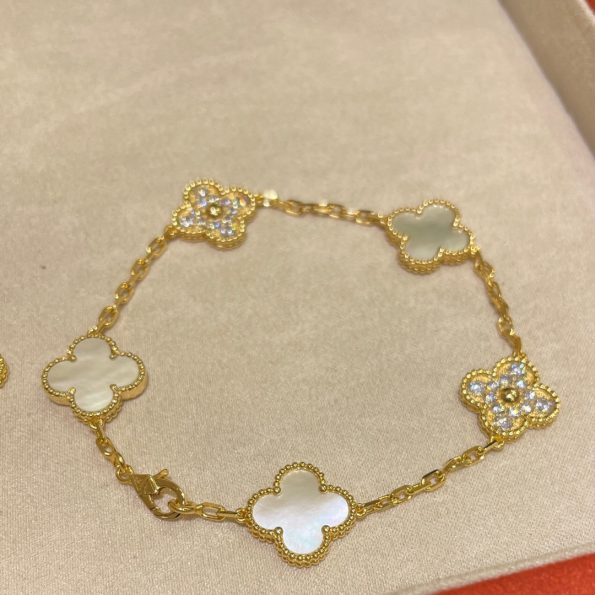 Van Cleef Bracelet Dupe, White& Diamonds Clover Bracelet