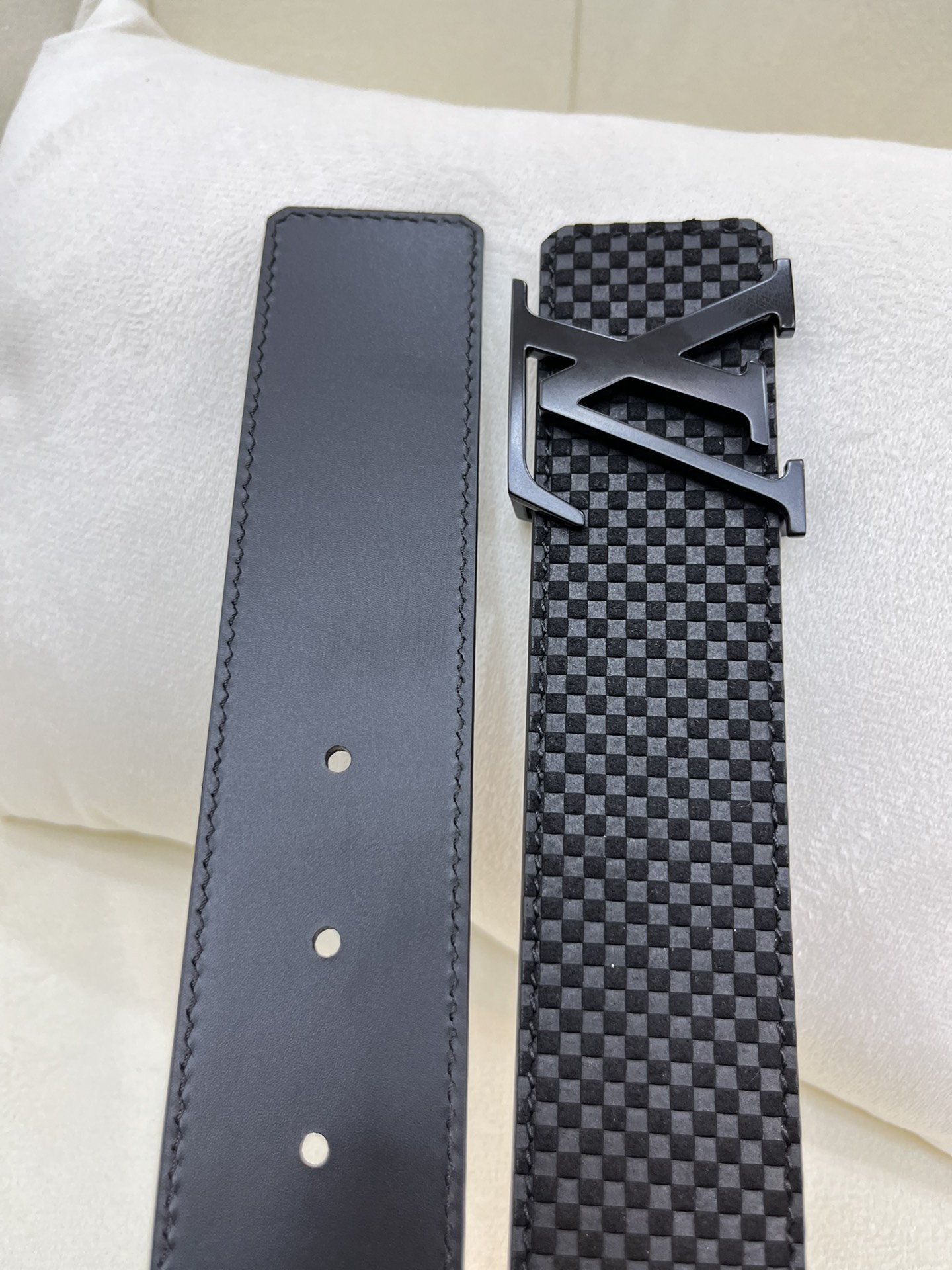 Louis Vuitton LV Leather Belts 1:1 Mirror Version