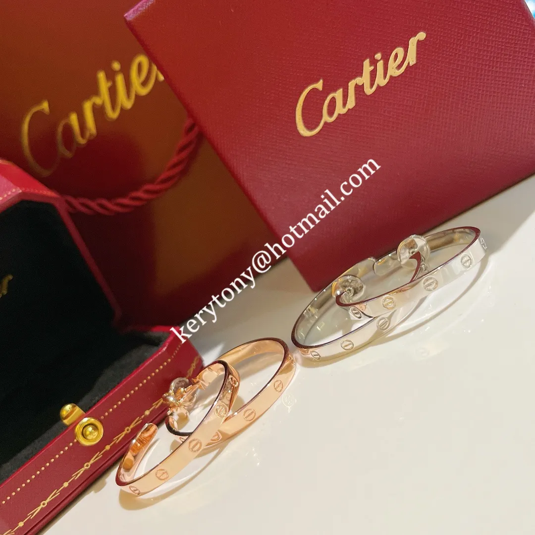 New Authentic Cartier Love Clip Large Earrings Yellow Gold/Rose Gold/White Gold B8028200 Christmas Gifts