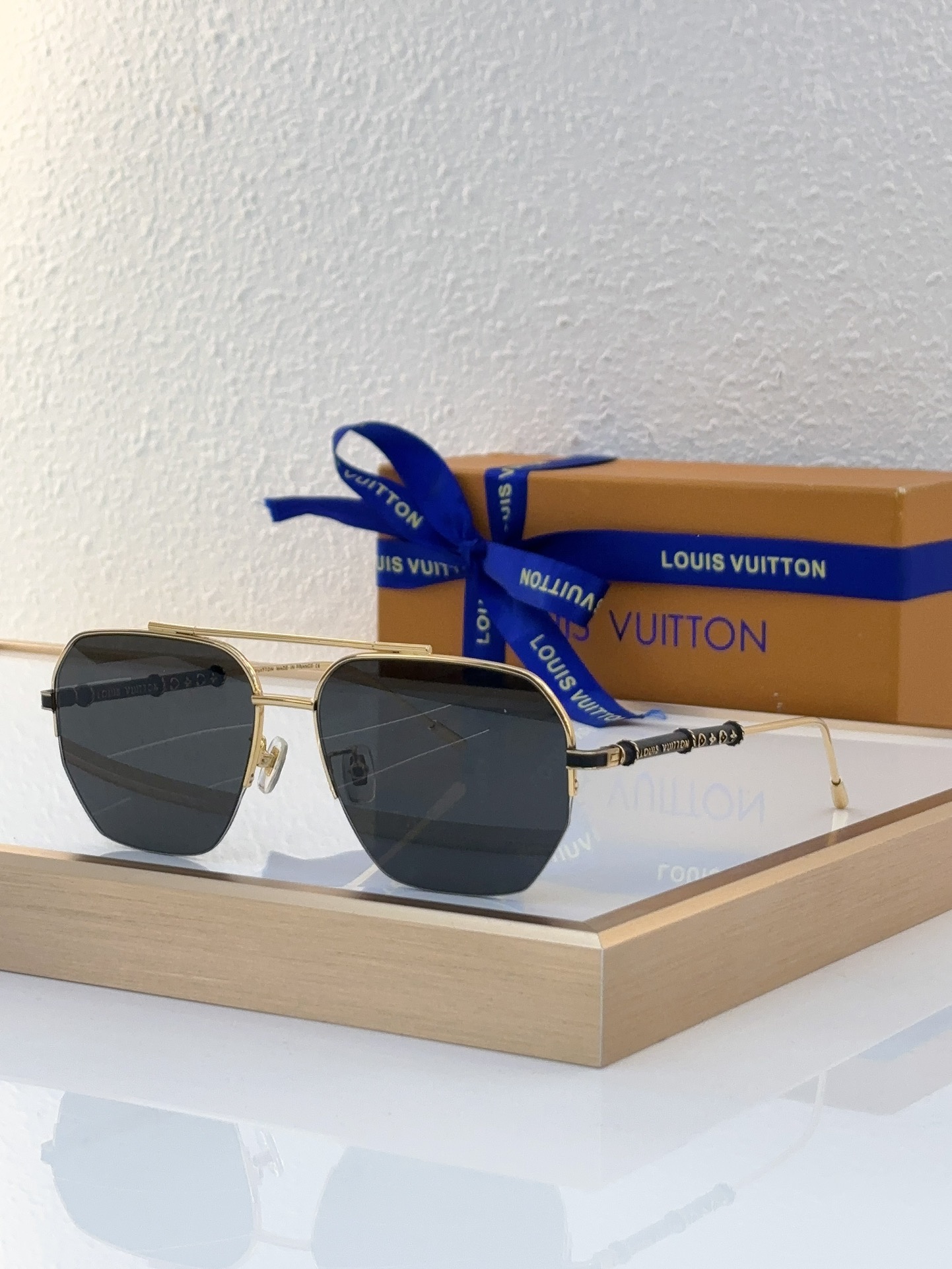 Louis Vuitton LV Sunglasses