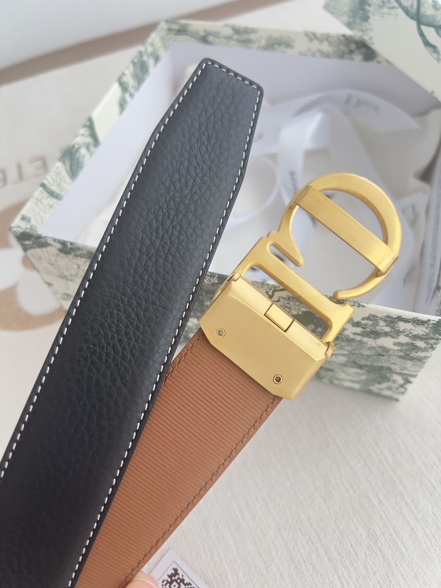 Dior Leather Belts 1:1 Mirror Version