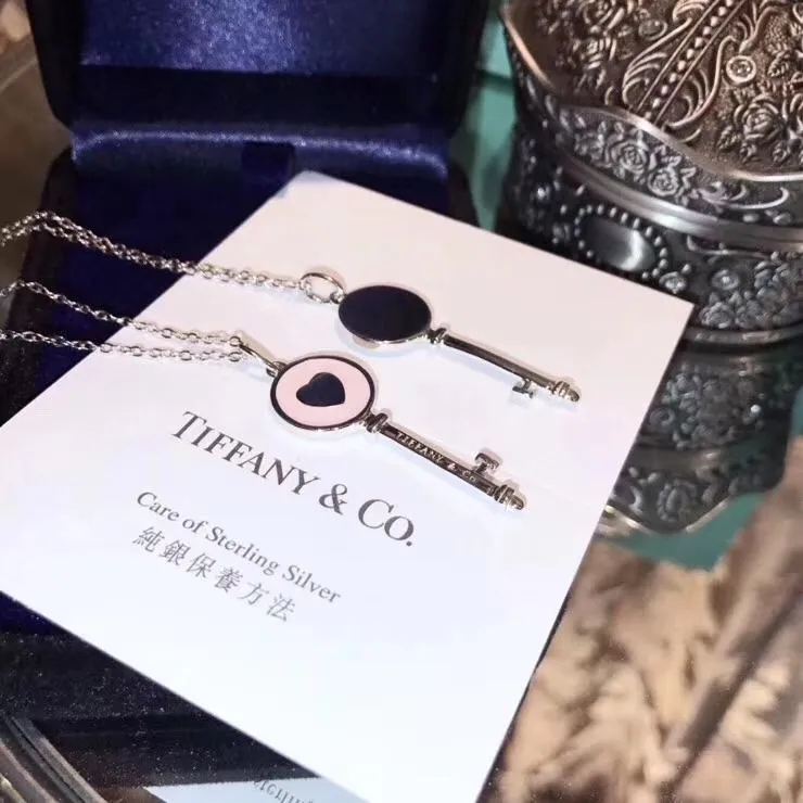 Knock-off Stylish Tiffany Keys Elegant Blue Enamel Heart Key Pendant Womens Sterling Silver Necklace Blue/Pink GRP09581