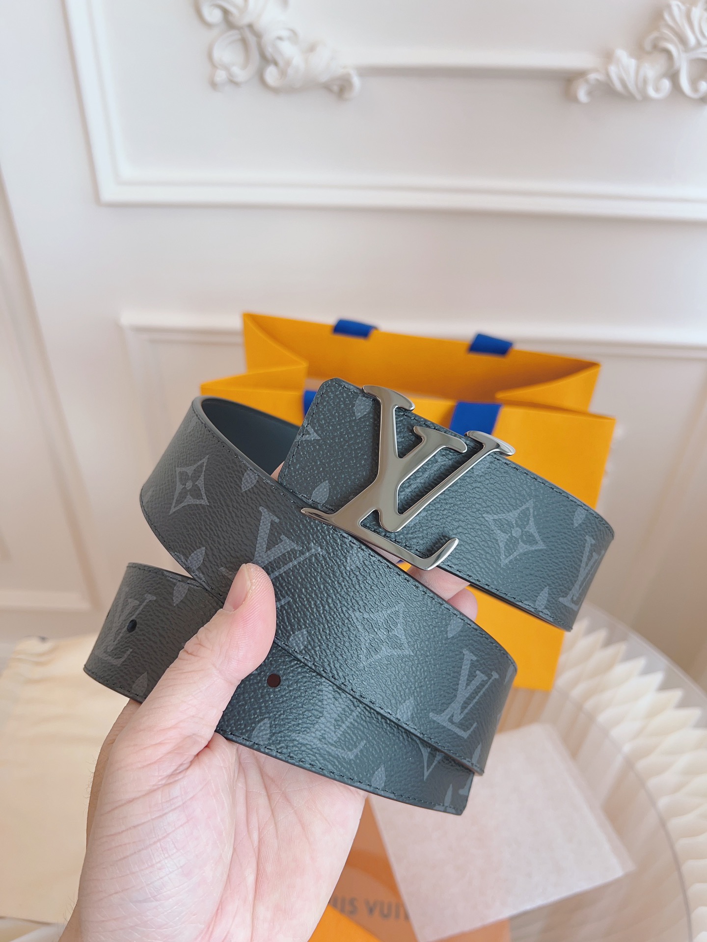 Louis Vuitton LV Leather Belts 1:1 Mirror Version