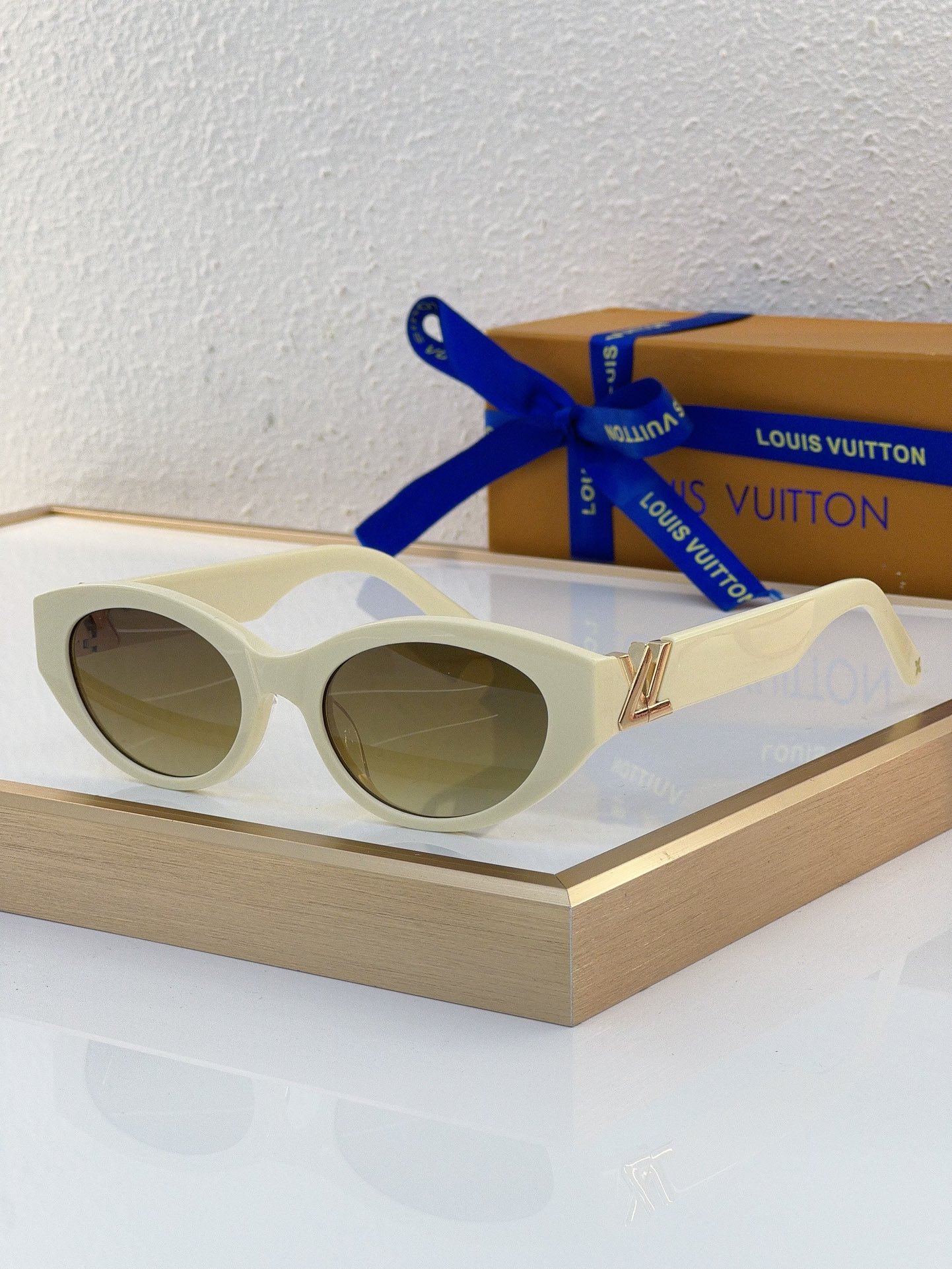 Louis Vuitton LV Sunglasses