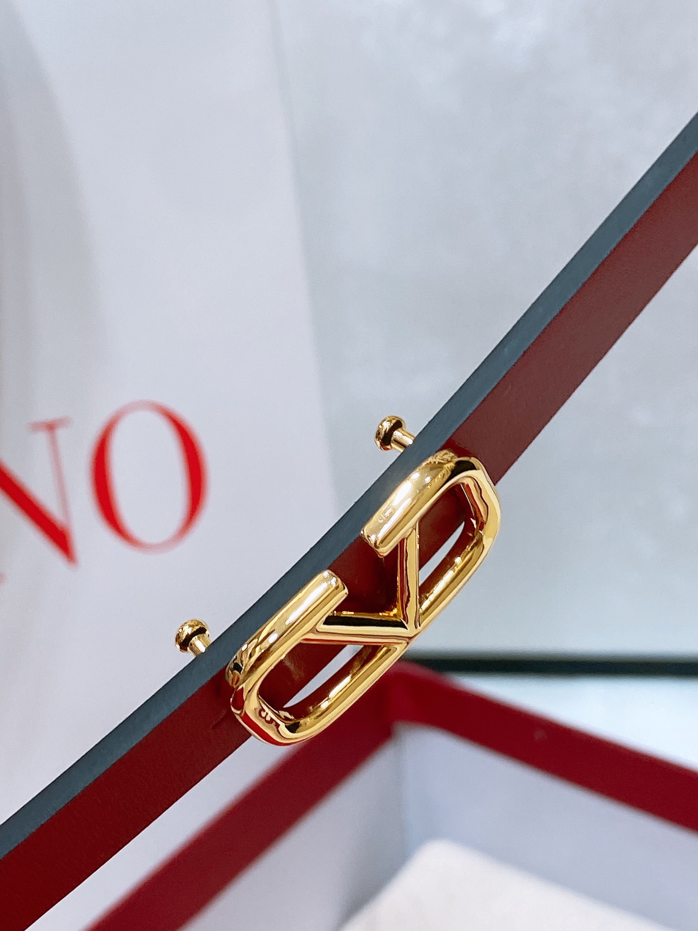 Valentino Leather Belts 1:1 Mirror Version