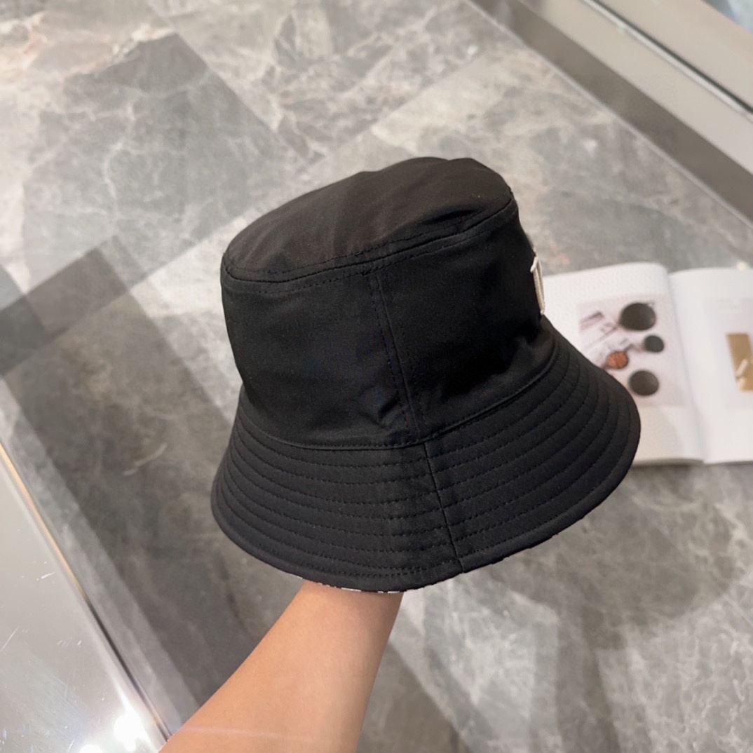 Dior Hats(Replica)