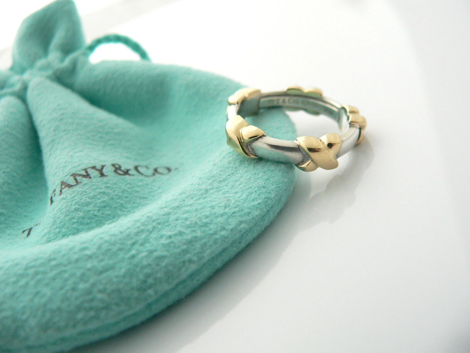 Tiffany & Co Silver 18K Gold Signature X Ring Stacking Band Sz 5.5 Gift Pouch