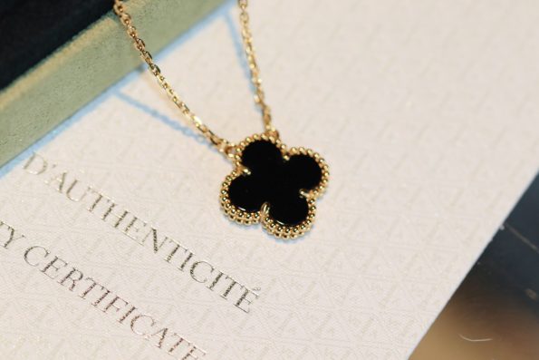 Van Cleef Necklace Dupe, Black Clover Leaf Necklace