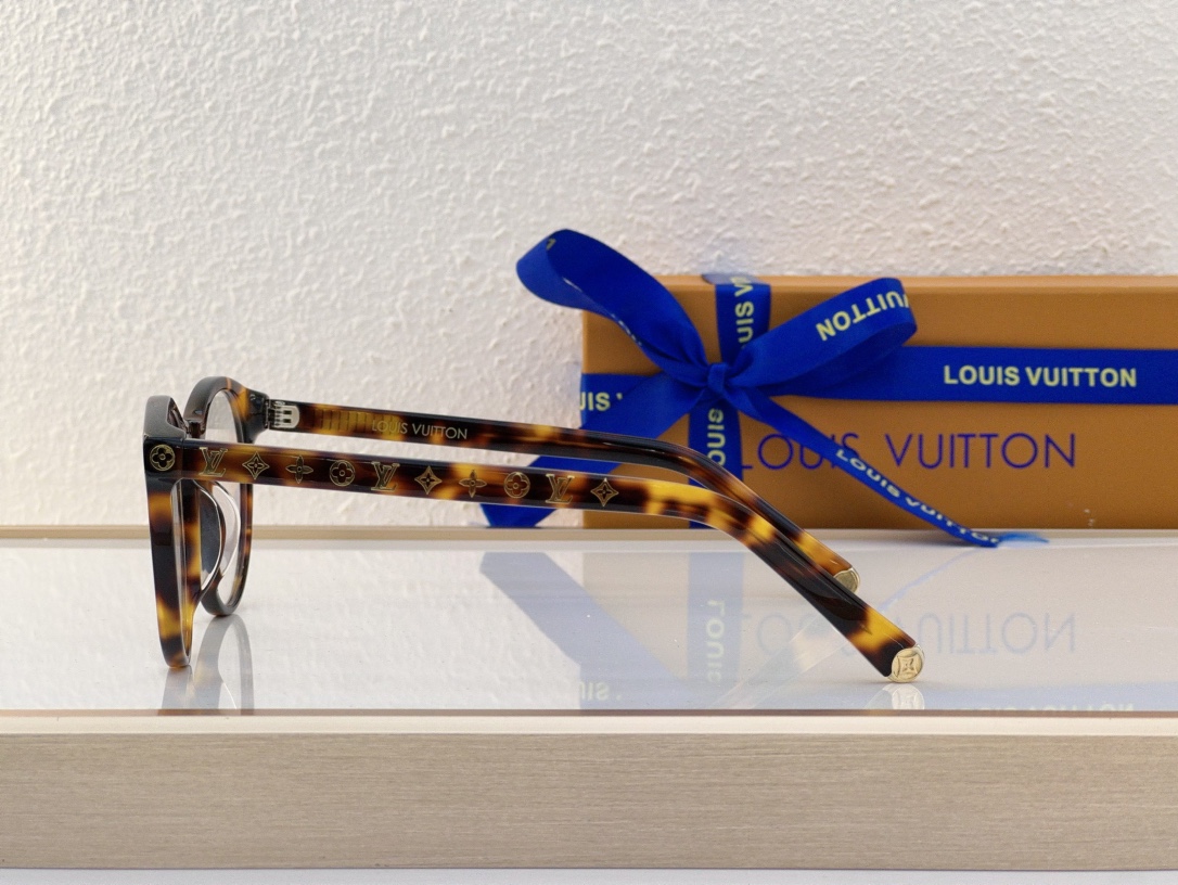 Louis Vuitton LV Sunglasses