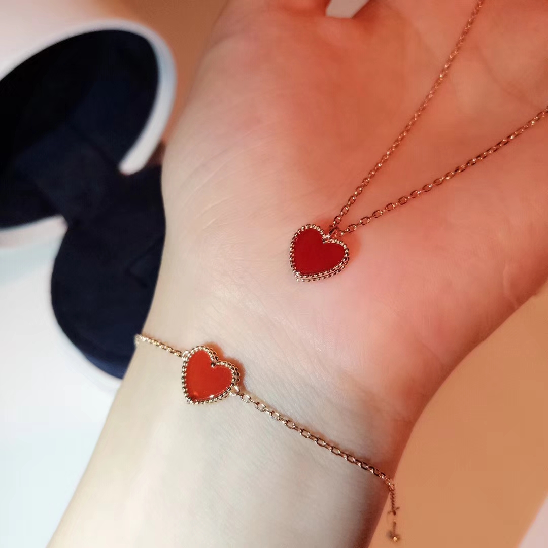 Van Cleef & Arpels Carnelian Heart Necklace & Earrings, Sweet Alhambra heart pendant
