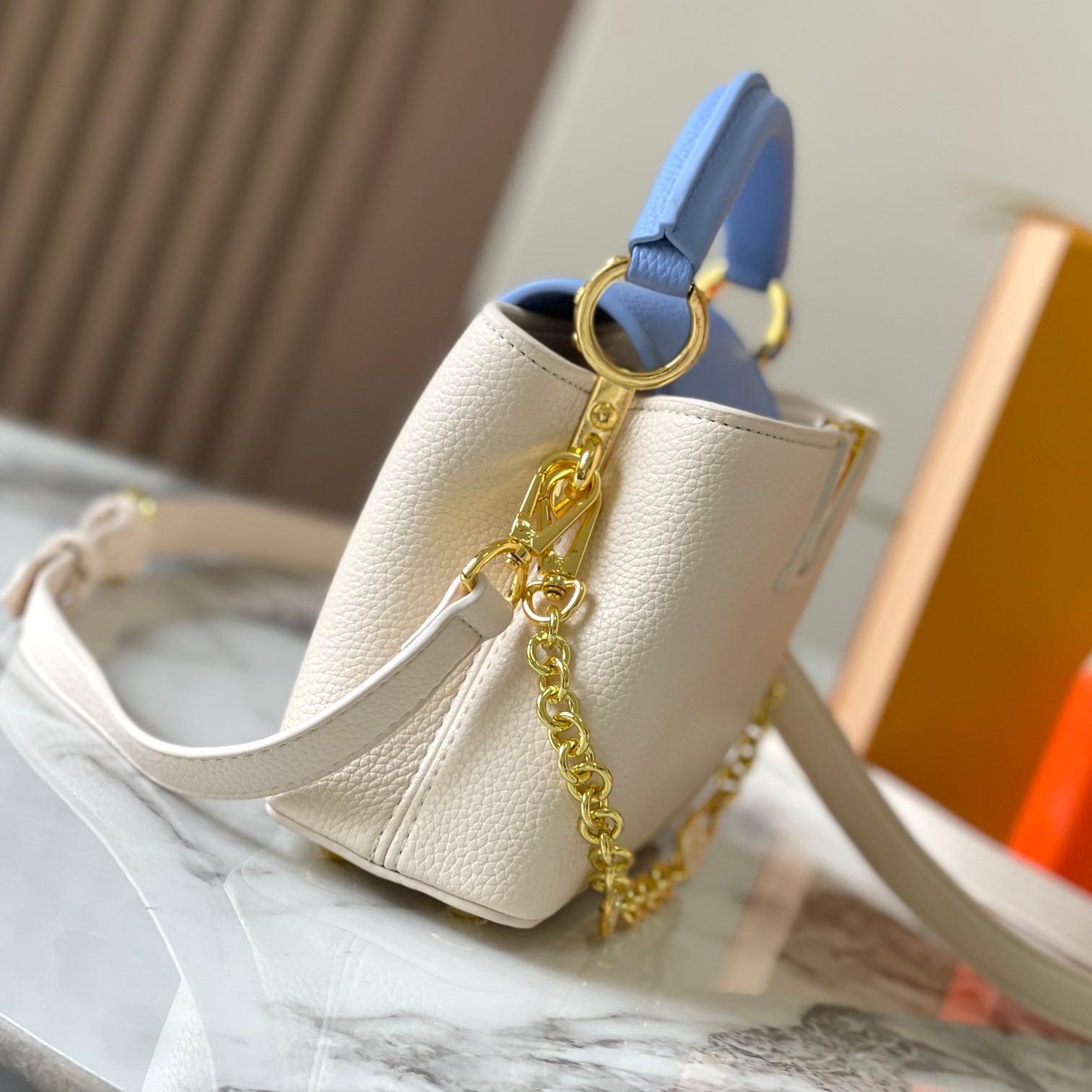 Louis Vuitton LV Capucines Love lock Chain Shoulder Bag M23950  (Replica)