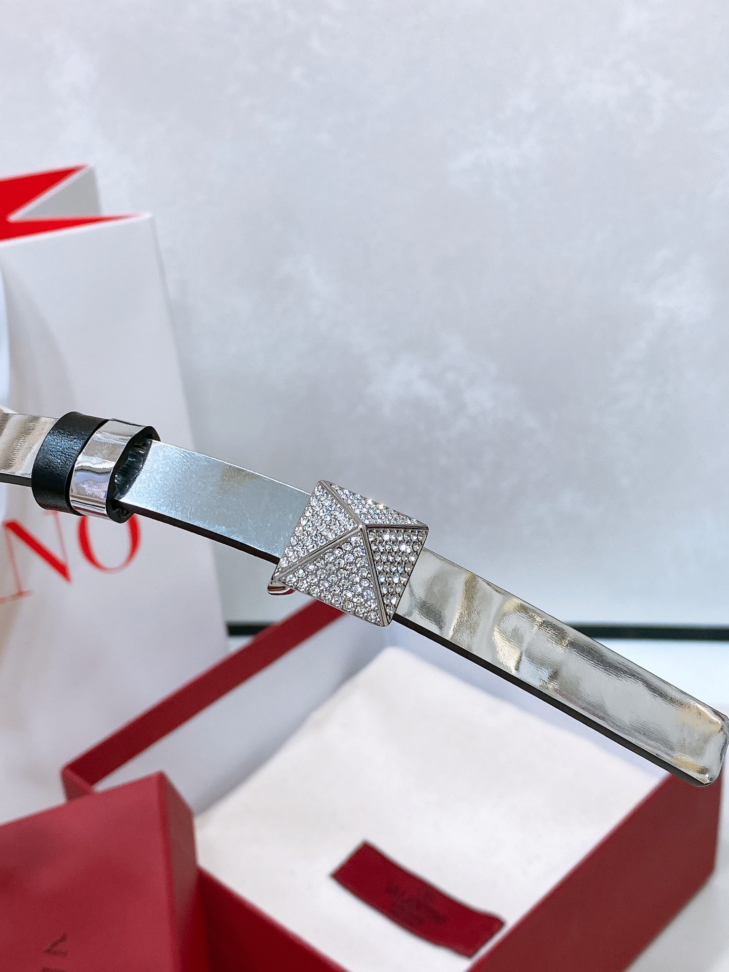 Valentino Leather Belts 1:1 Mirror Version