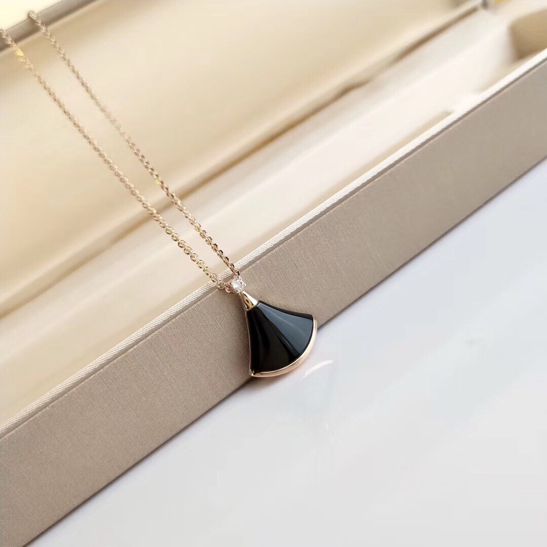 BVLGARI DIVAS' DREAM NECKLACE, Black Onyx