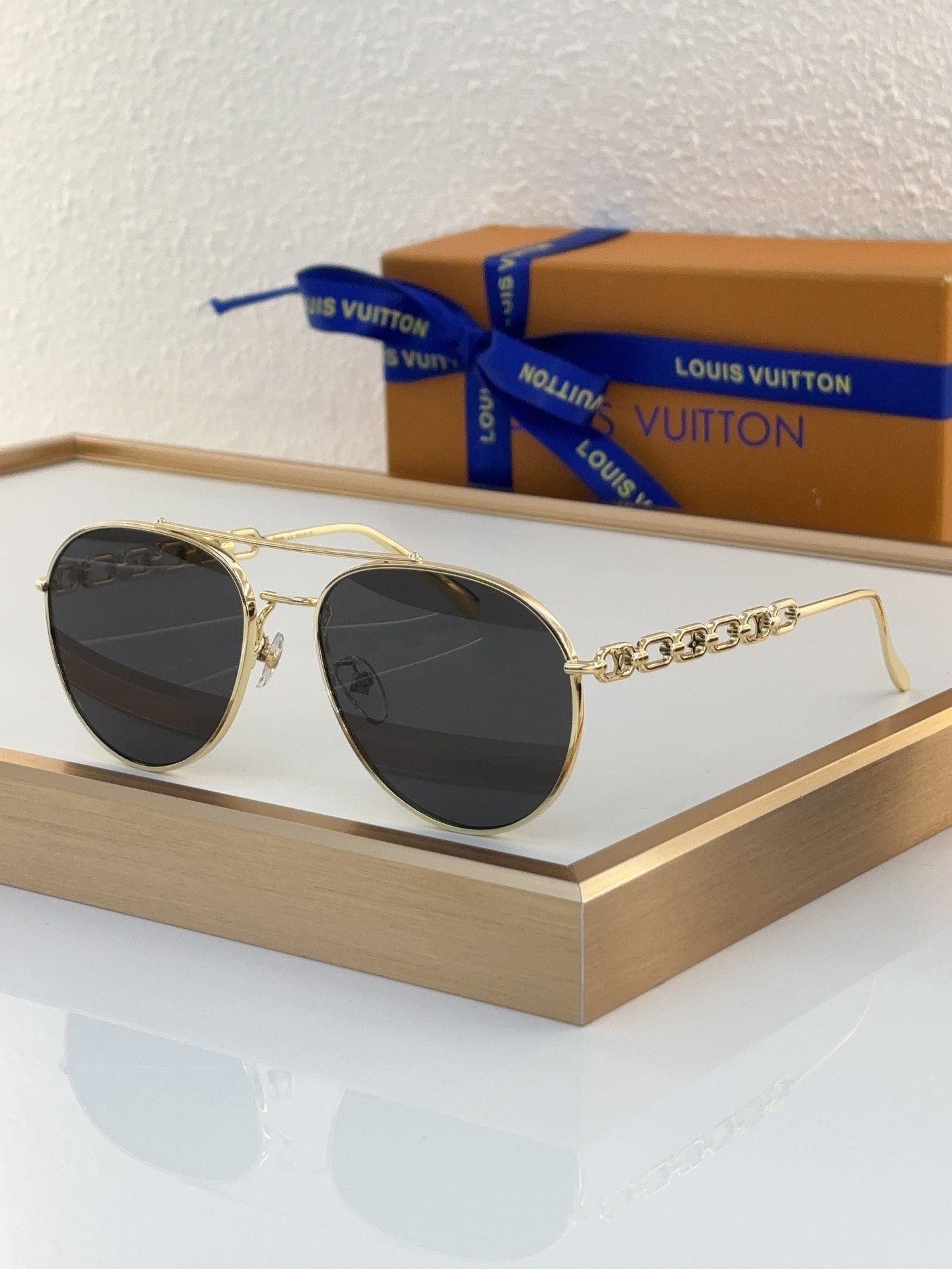 Louis Vuitton LV Sunglasses