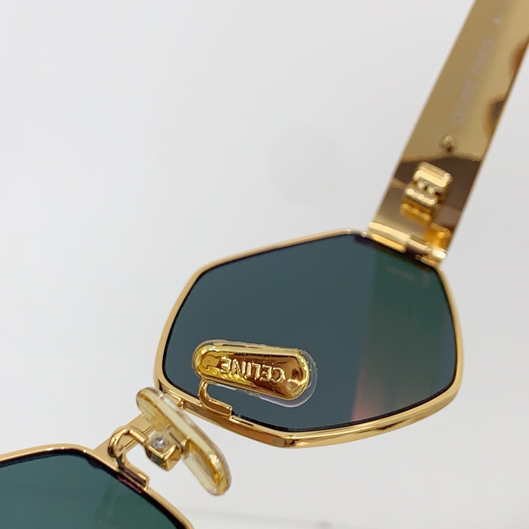 Celine  Mirror leg Stereoscopic Logo sunglasses Top quality（Replica）