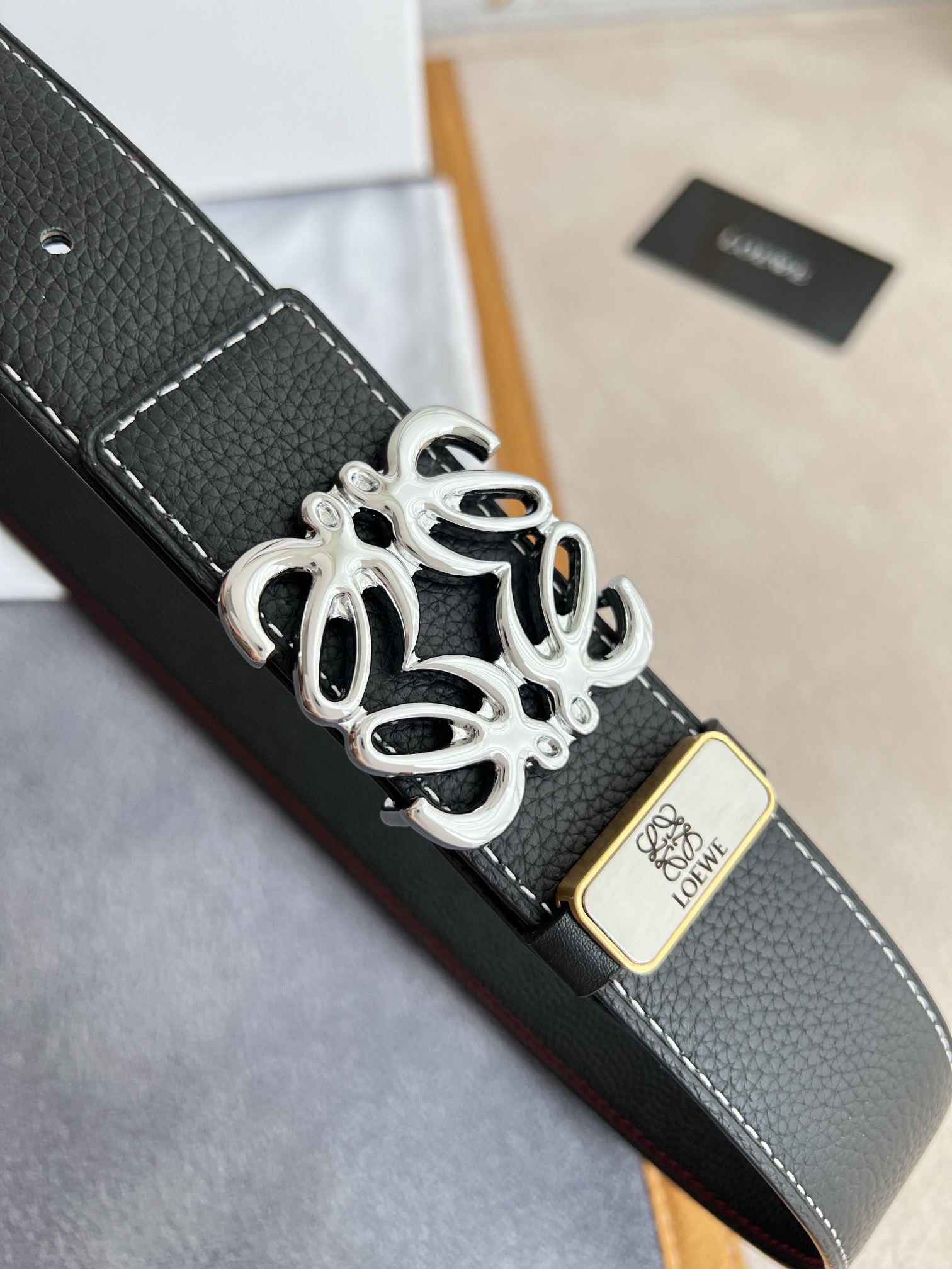 Loewe Leather Belts 1:1 Mirror Version