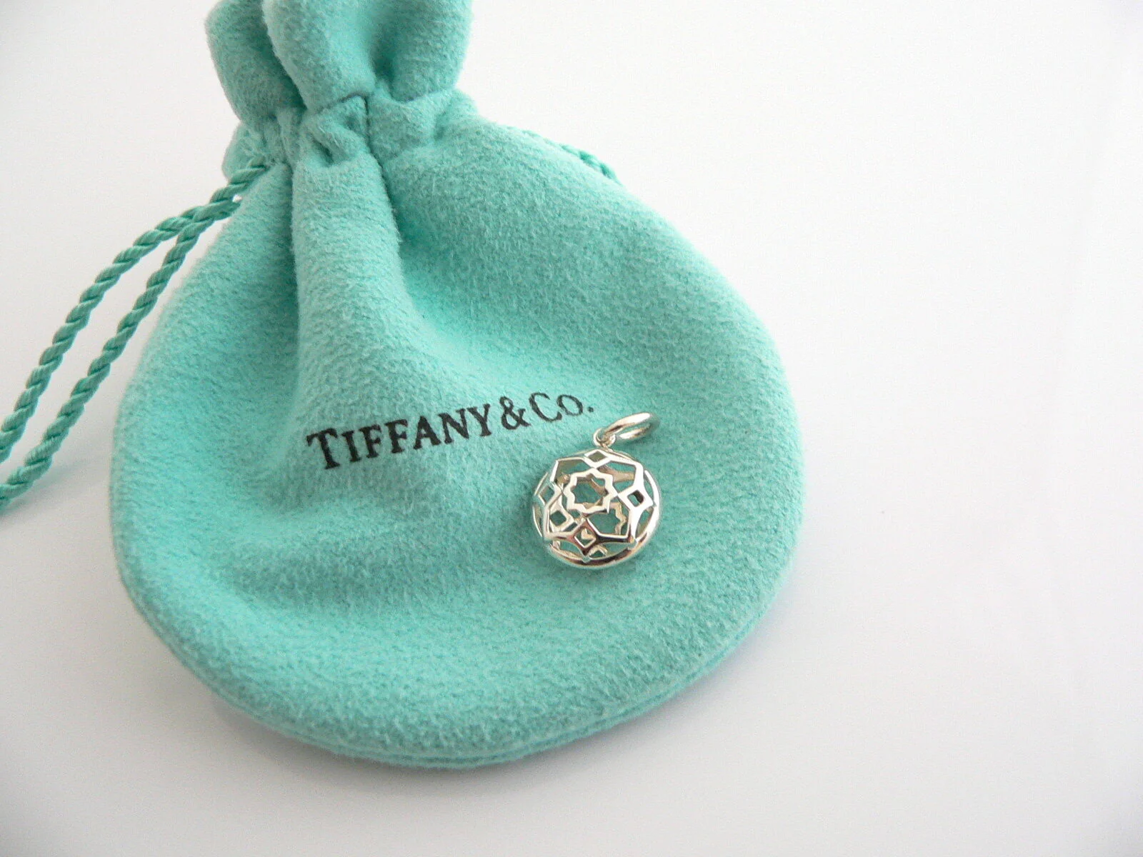 Tiffany & Co Zellige Circle Pendant Round Charm 4 Necklace Bracelet Love Gift
