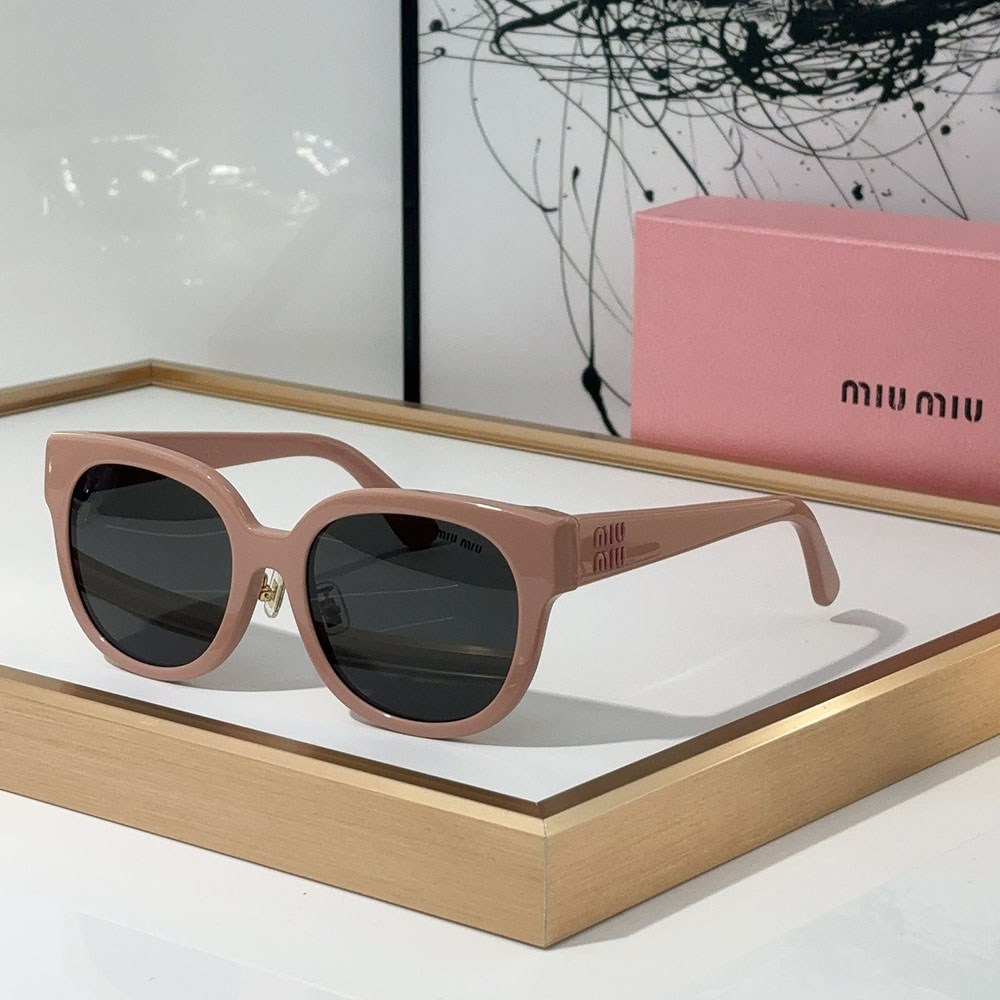 Miumiu  Retro trend Sunglasses Top quality （Replica）