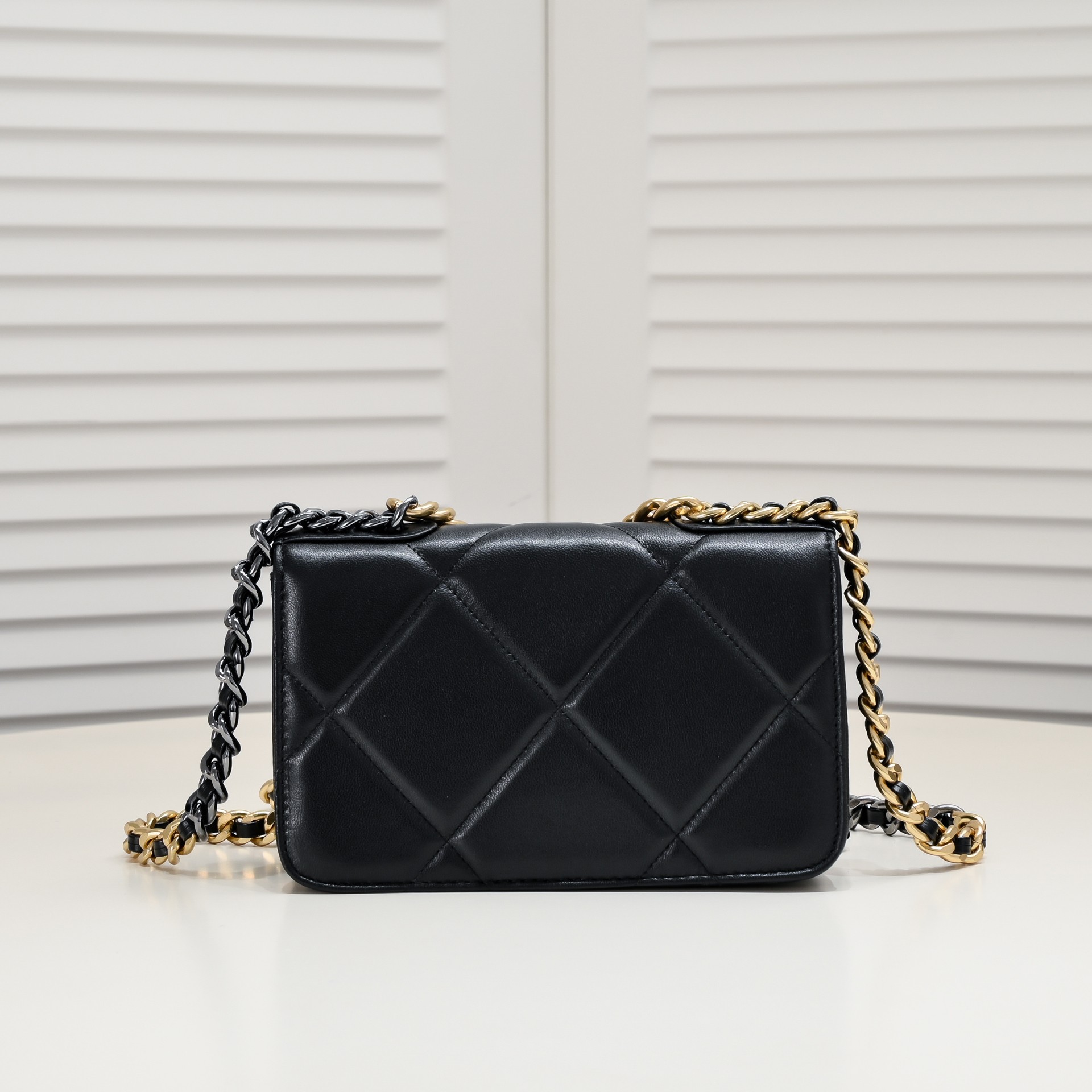 Chanel Woc 3 Colour Metallic Mixed Strap Shoulder Bag Handbag