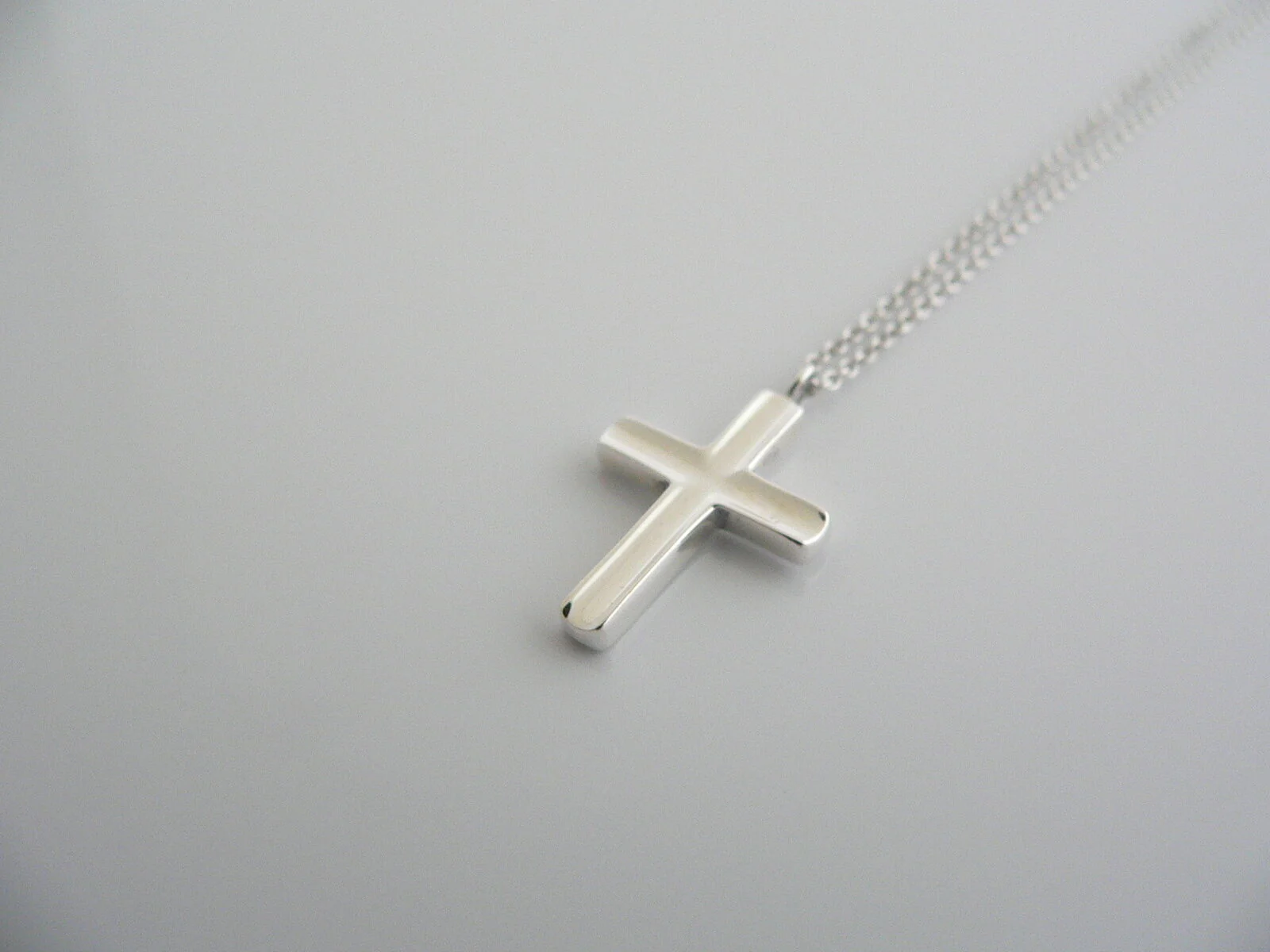 Tiffany & Co Cross Necklace Pendant Charm Christian Gift for Her Love Crucifix