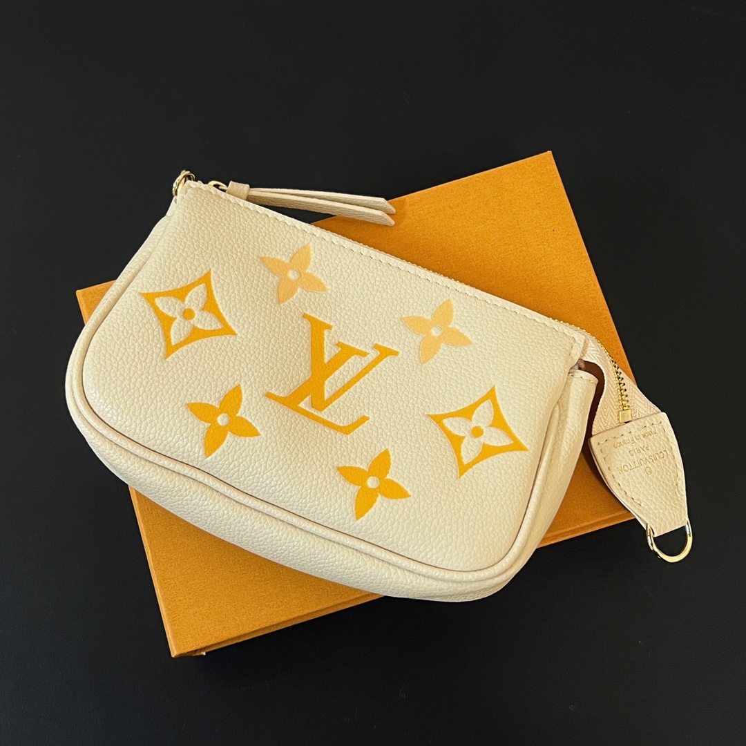 Louis Vuitton Multi Pochette Accessories Mini Bag Purse