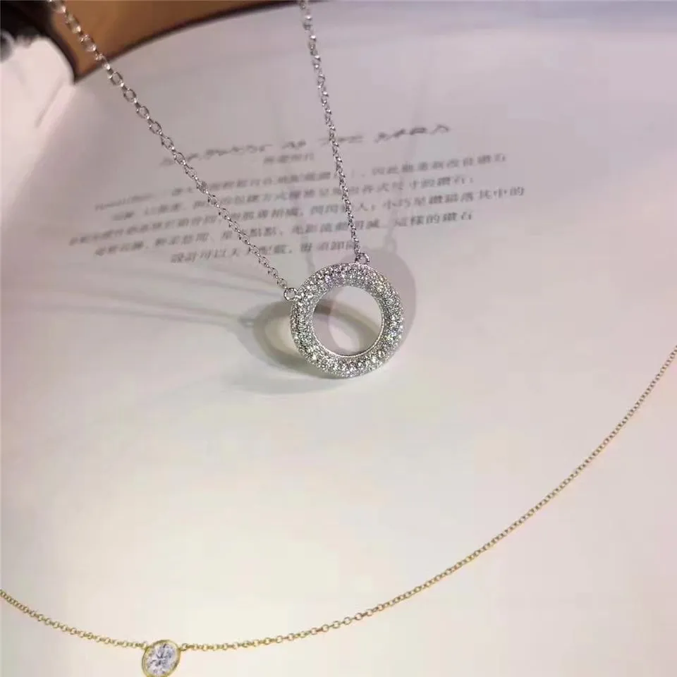 Replica Tiffany Metro Diamonds Three-row Circle Pendant Necklace Gift High-End Fine Womenl 26233151