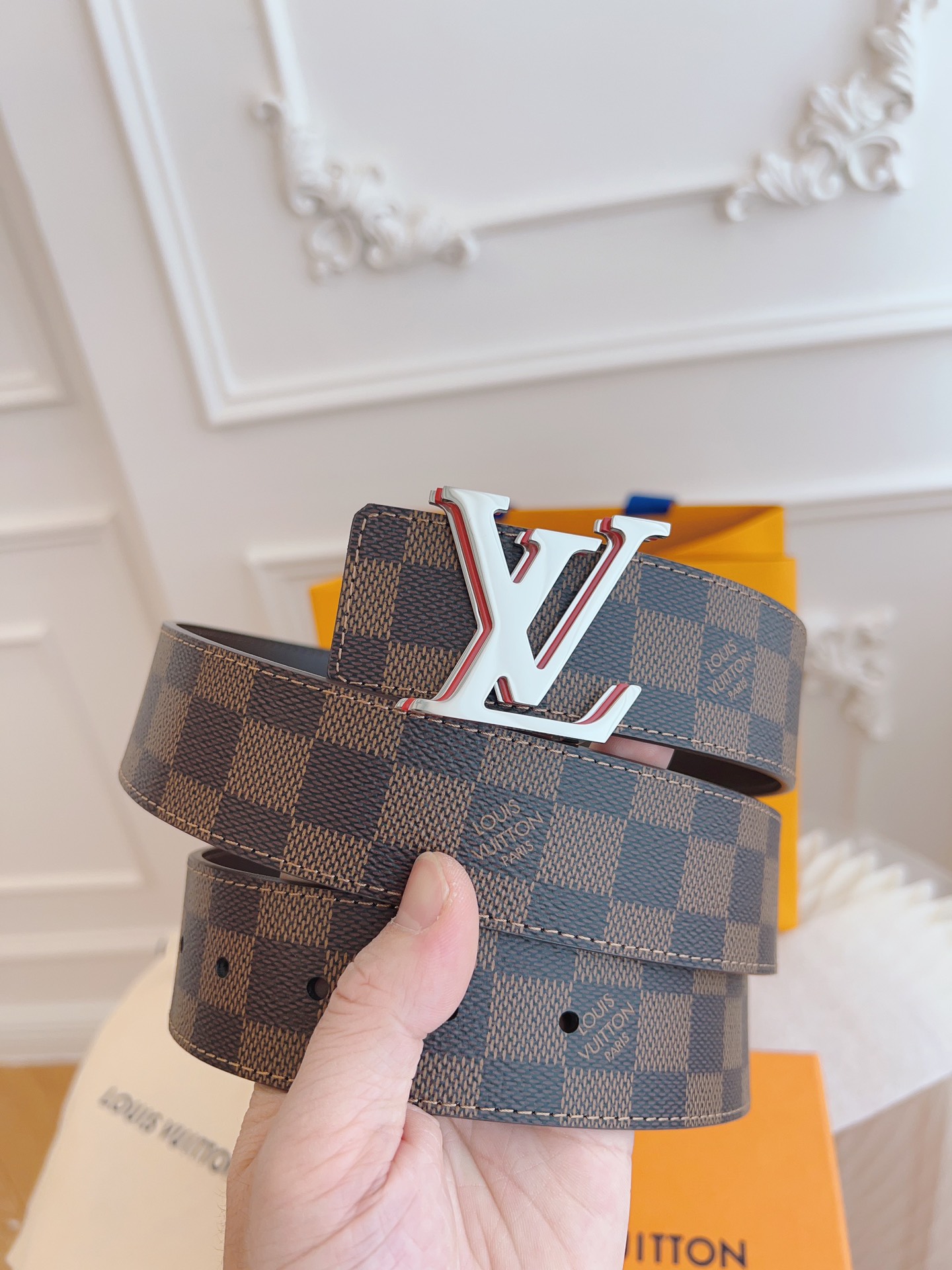 Louis Vuitton LV Leather Belts 1:1 Mirror Version