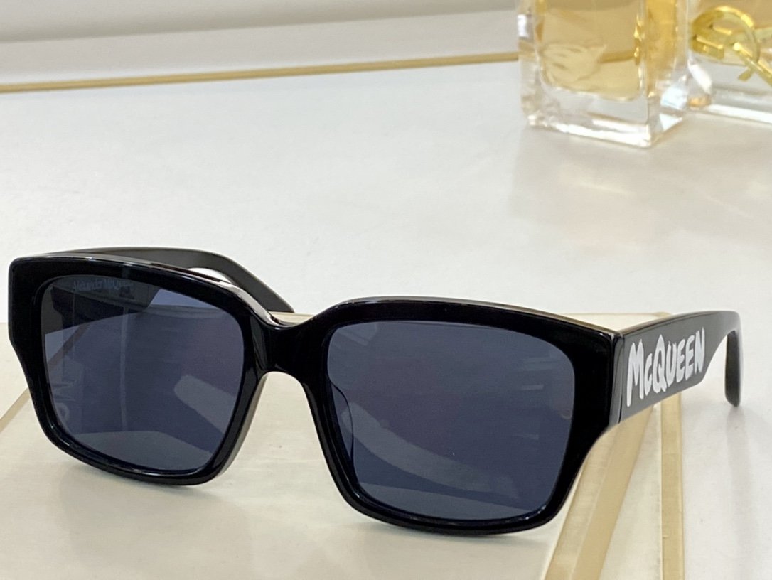 Alexander McQueen Sunglasses