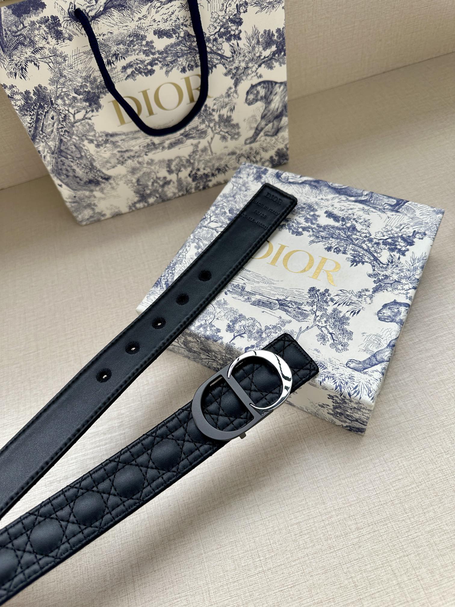 Dior Leather Belts 1:1 Mirror Version