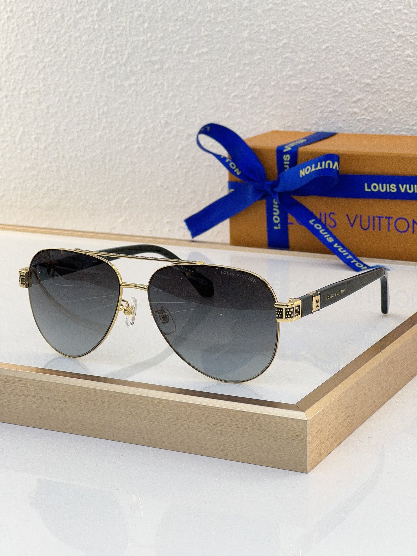 Louis Vuitton LV Sunglasses