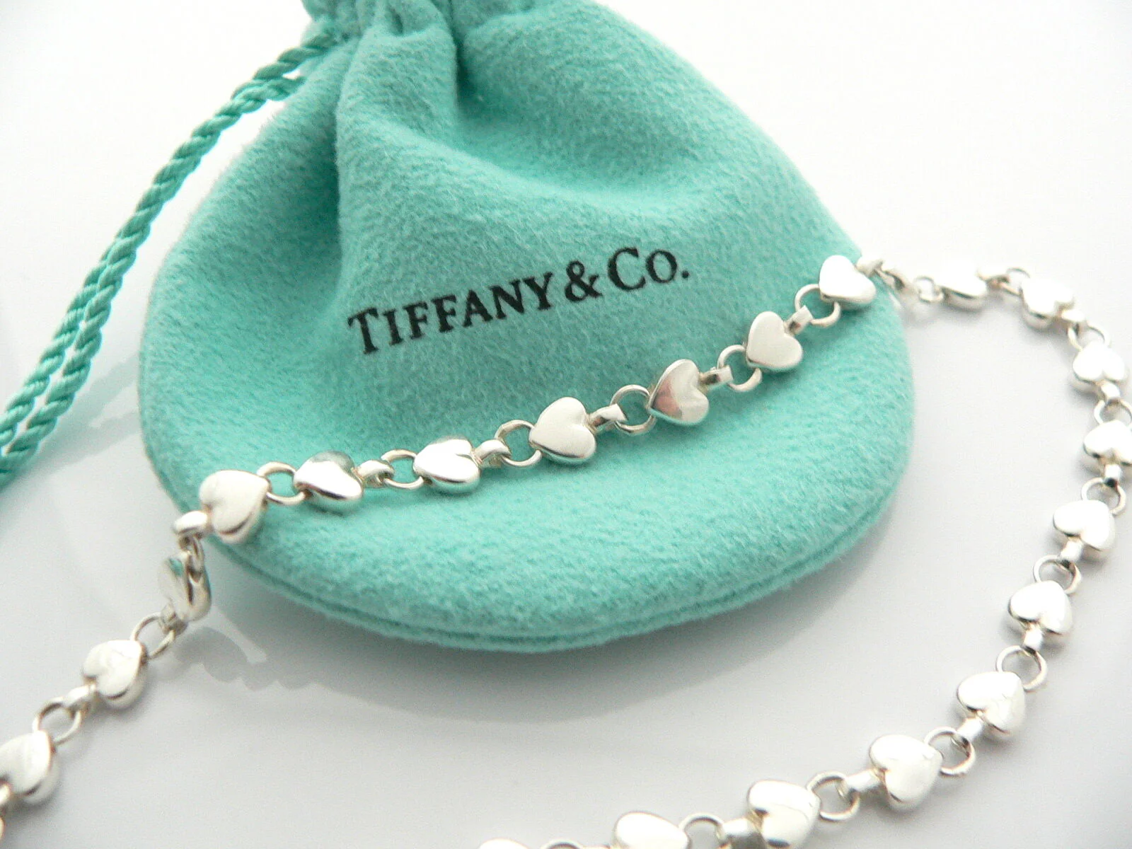 Tiffany & Co Silver Heart Link Necklace Pendant Chain Gift Pouch Love Pouch Rare