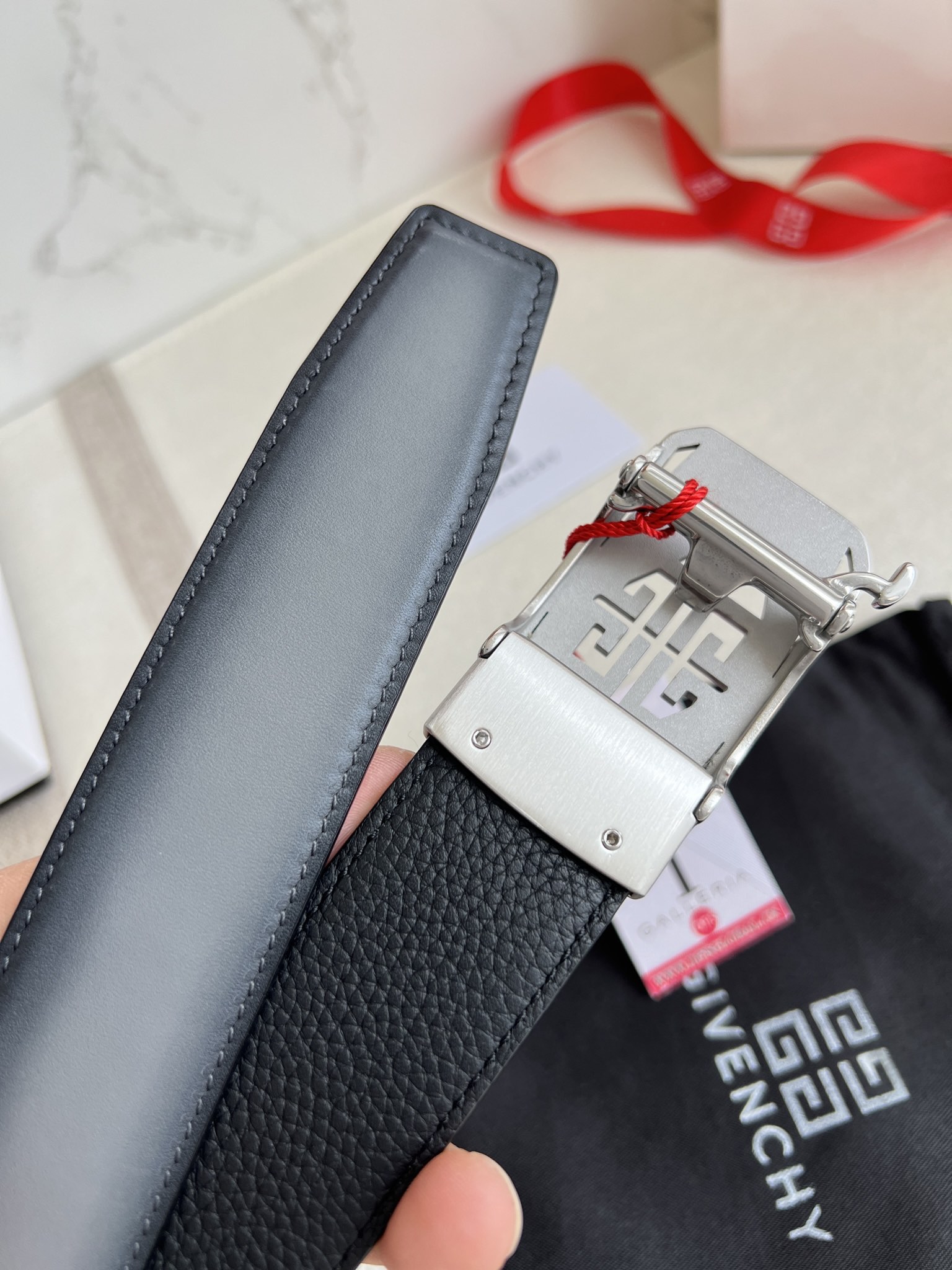 Givenchy Leather Belts 1:1 Mirror Version