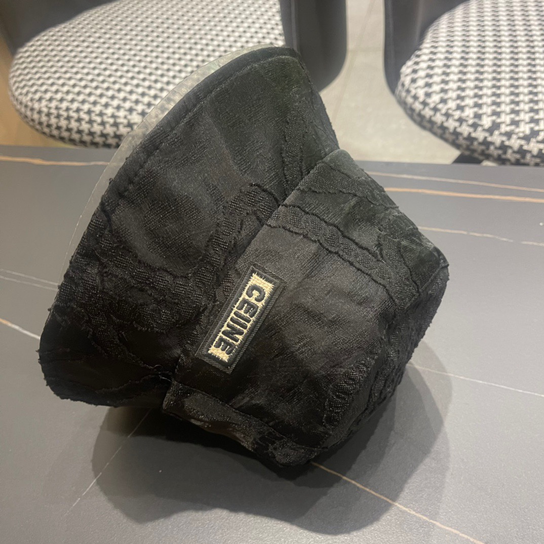 Celine Hats(Replica)