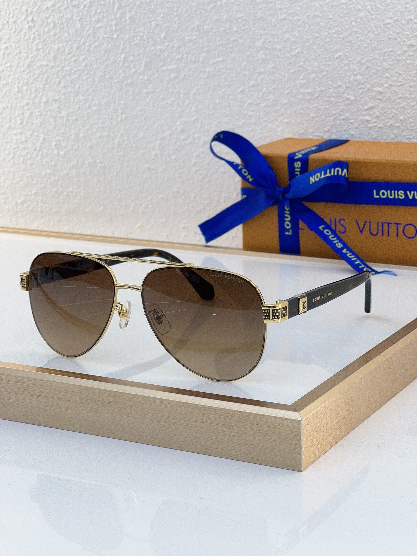 Louis Vuitton LV Sunglasses