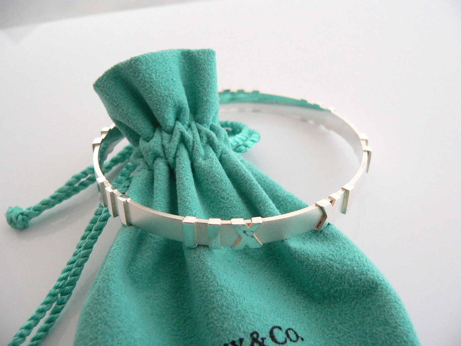Tiffany & Co Atlas Bangle Bracelet Silver Love Gift Pouch Matte Roman Numeral