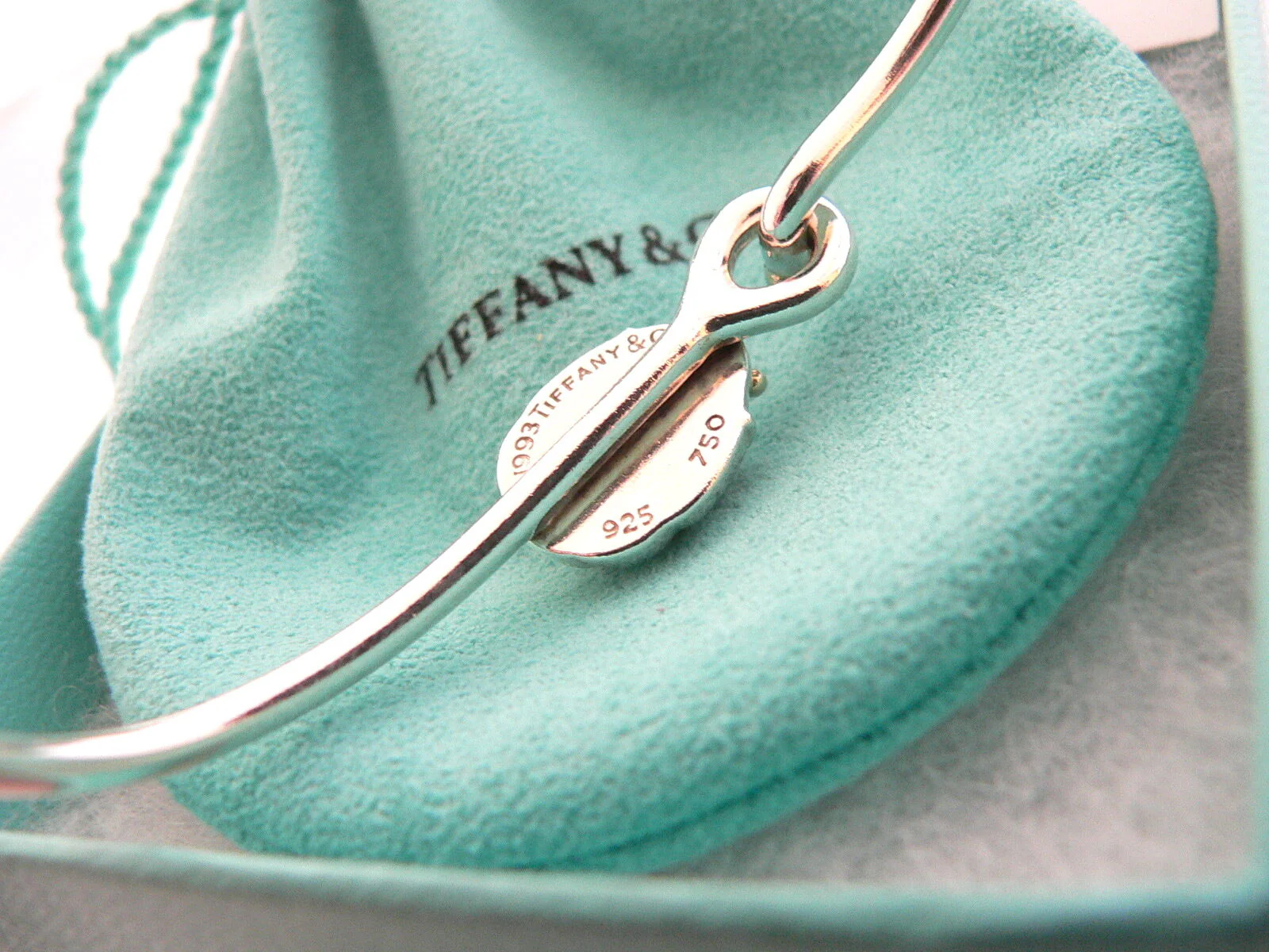 Tiffany & Co Bracelet Lucky Scarab Beetle Silver 18K Bangle Gift Pouch Love T Co