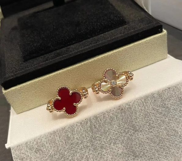 Van Cleef Clover Ring Dupe, Available in a variety of colors