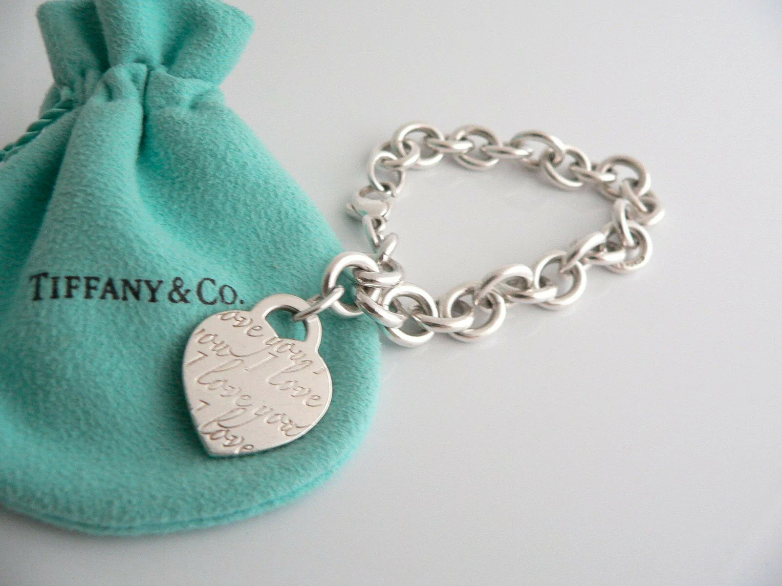 Tiffany & Co Silver I Love You Heart Bracelet Charm Pendant Chain Gift Pouch