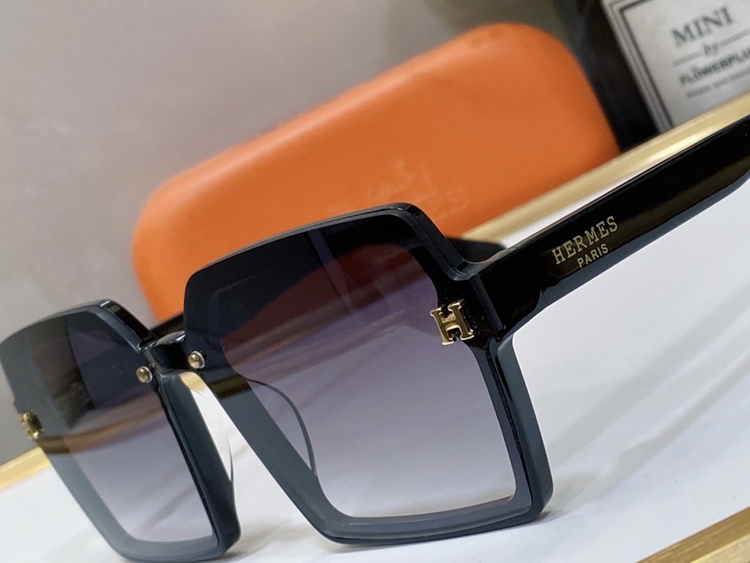 Hermes Sunglasses