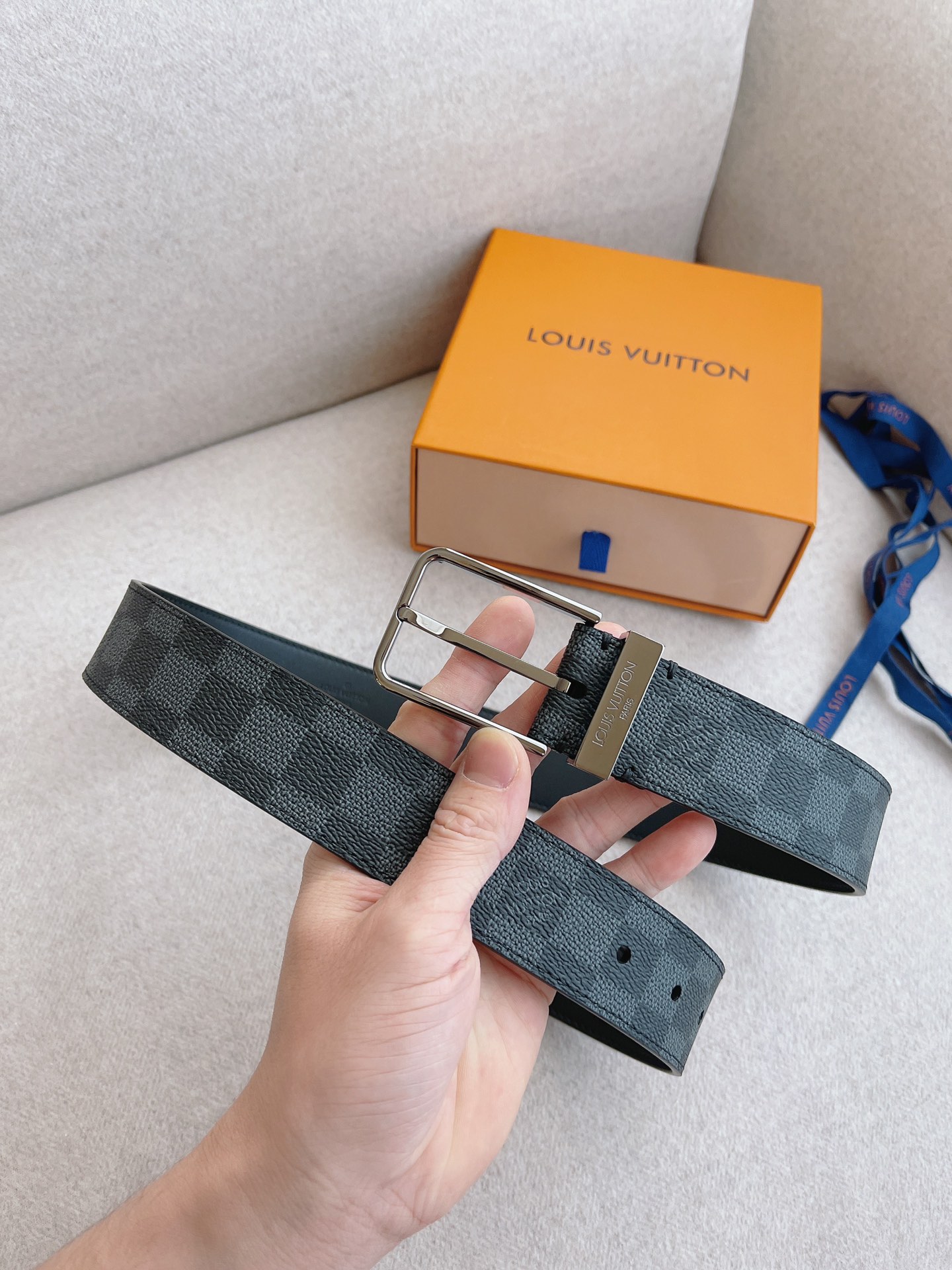 Louis Vuitton LV Leather Belts 1:1 Mirror Version