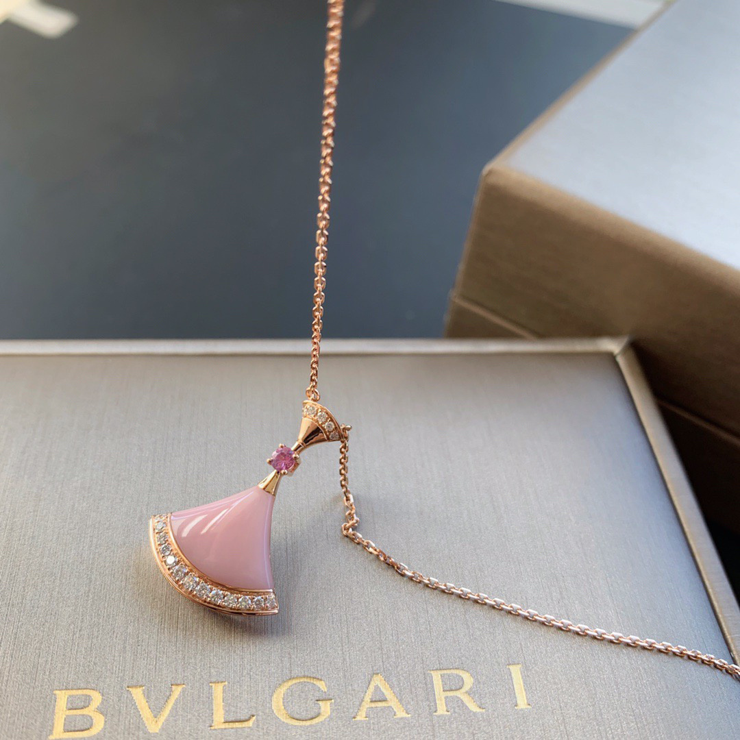 BVLGARI DIVAS' DREAM NECKLACE, Pink Opal