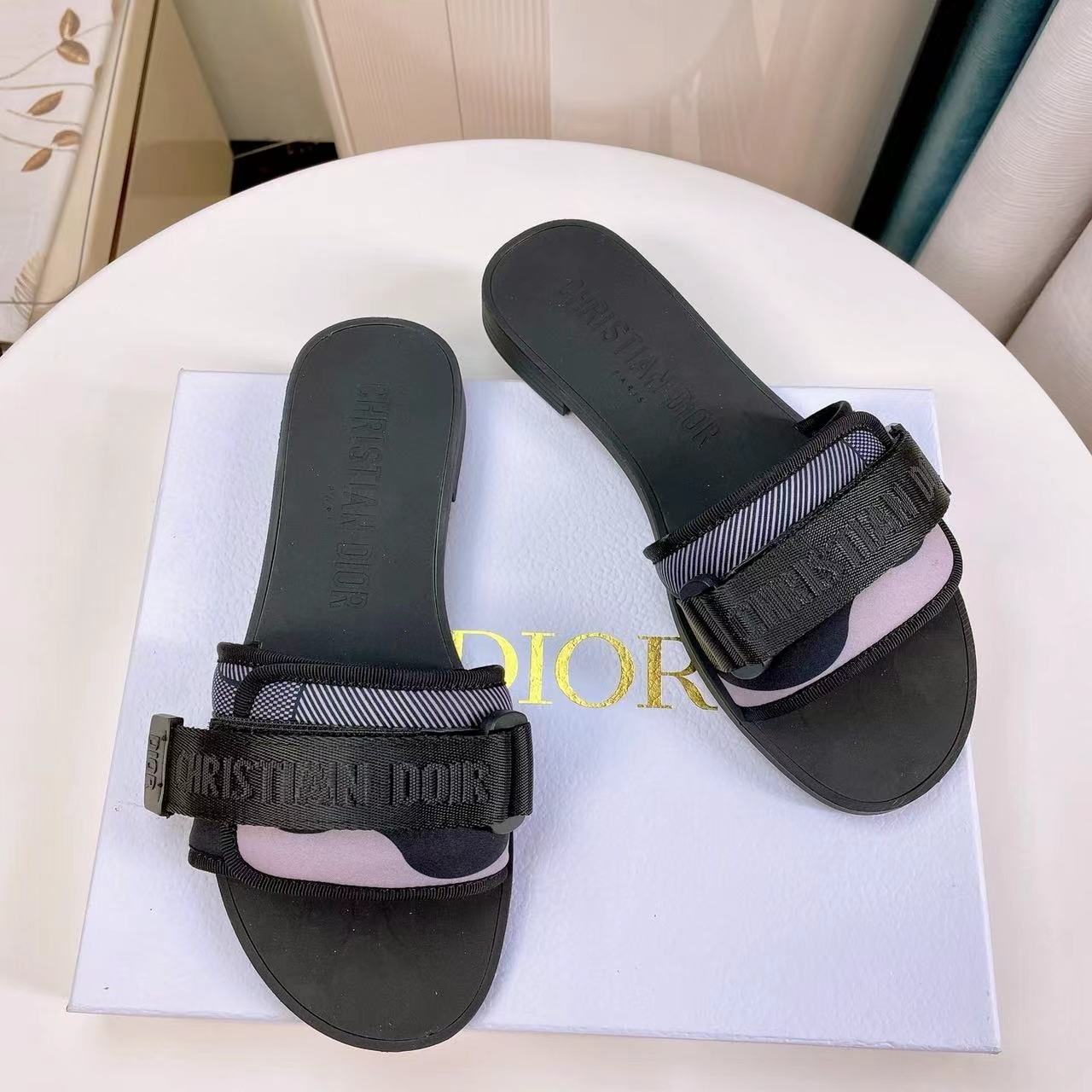 Dior DWAY Slide Slipper Sandals  With Adjustable Type Slide Sandal (Replica)