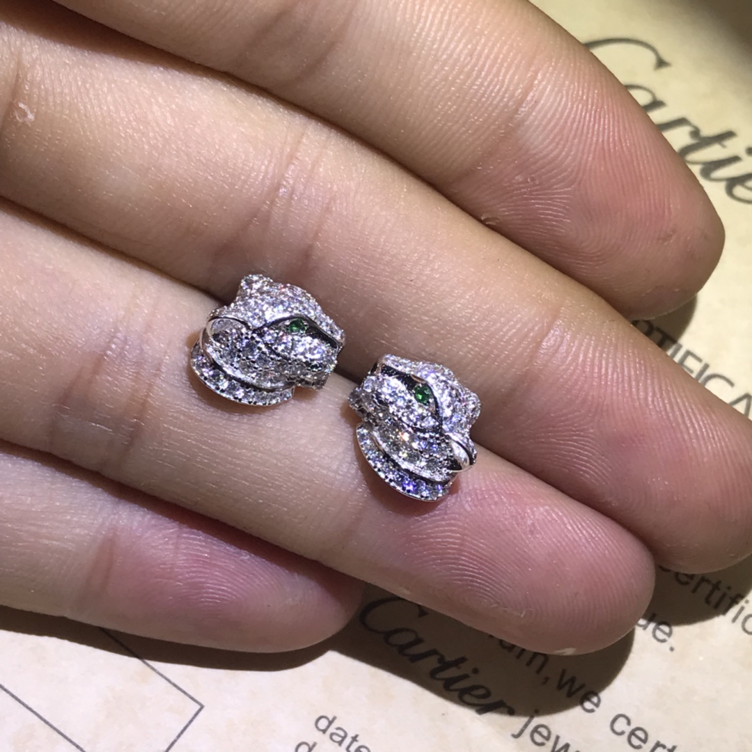Cartier Leopard Head Stud Earrings Full of Diamonds,PANTHÈRE DE CARTIER EARRINGS
